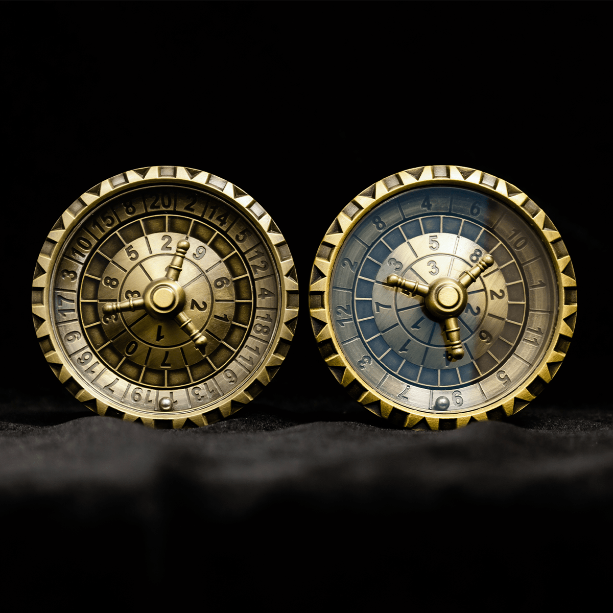 Masters Dice Talisman 001 – Dual Roulette Spinner DND Dice Set for Dungeon Masters & True Fans - Masters Dice