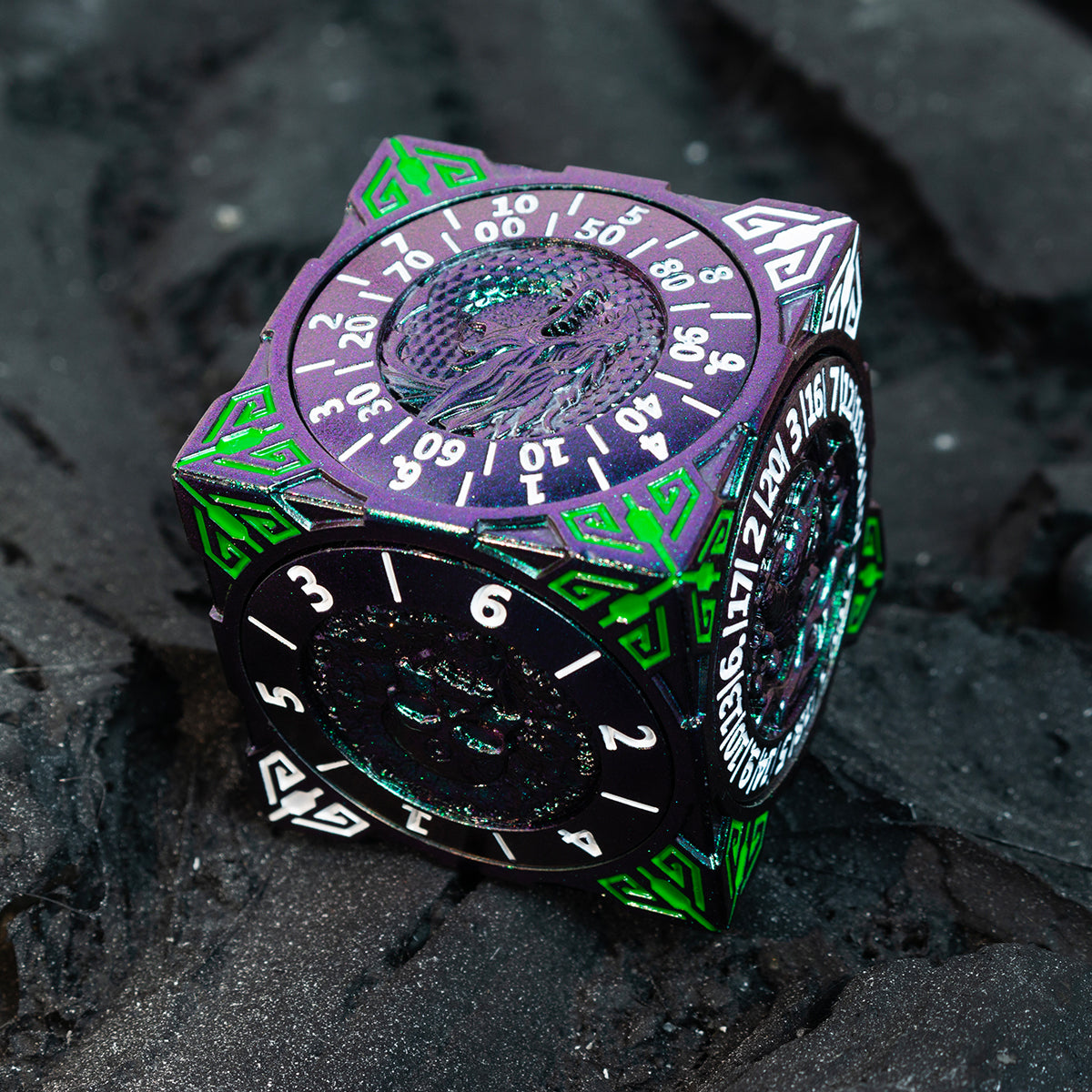 Masters Dice Relic #001 – 7-in-1 Monster Cube Spinner DND Dice