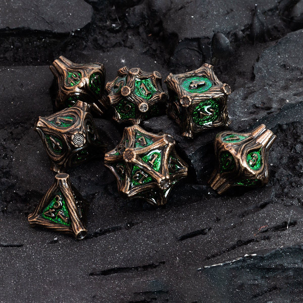Masters Dice Timberbound No.1 – Premium Metal Dice Set for DND Fans & Dungeon Masters