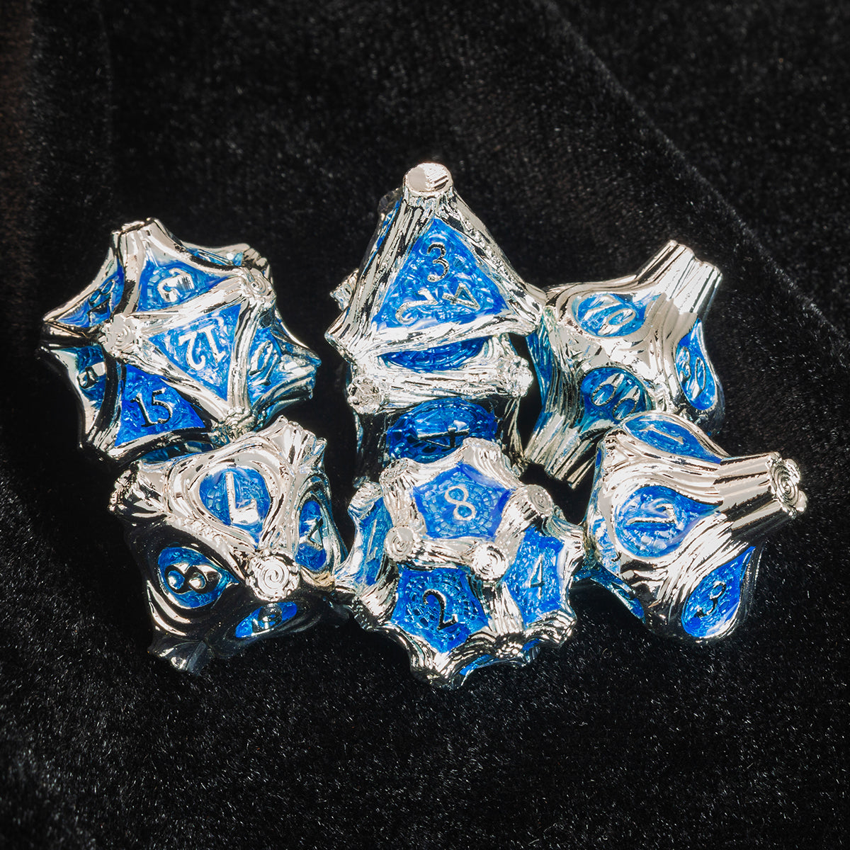 Masters Dice Timberbound No.1 – Premium Metal Dice Set for DND Fans & Dungeon Masters