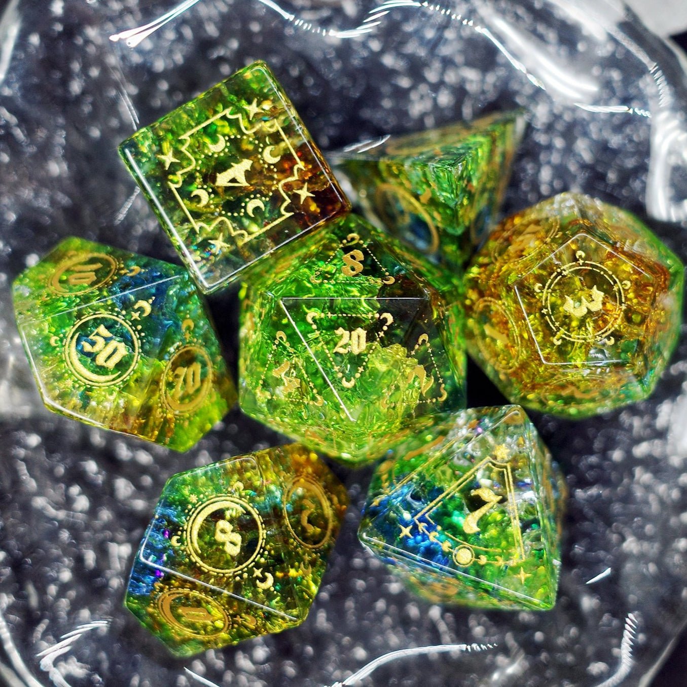 Emerald Green Garden Popping Glass Gem Dice COC Dragon And Dungeon Dnd TRPG - Masters Dice
