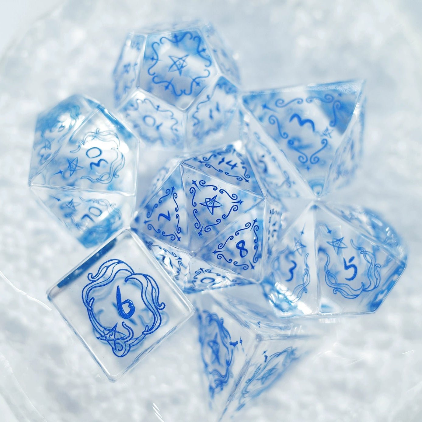 Still Water Through White Crystal Gem Dice COC Dragons And Dungeons Dnd Cthulhu Old Seal Warhammer Dice - Masters Dice