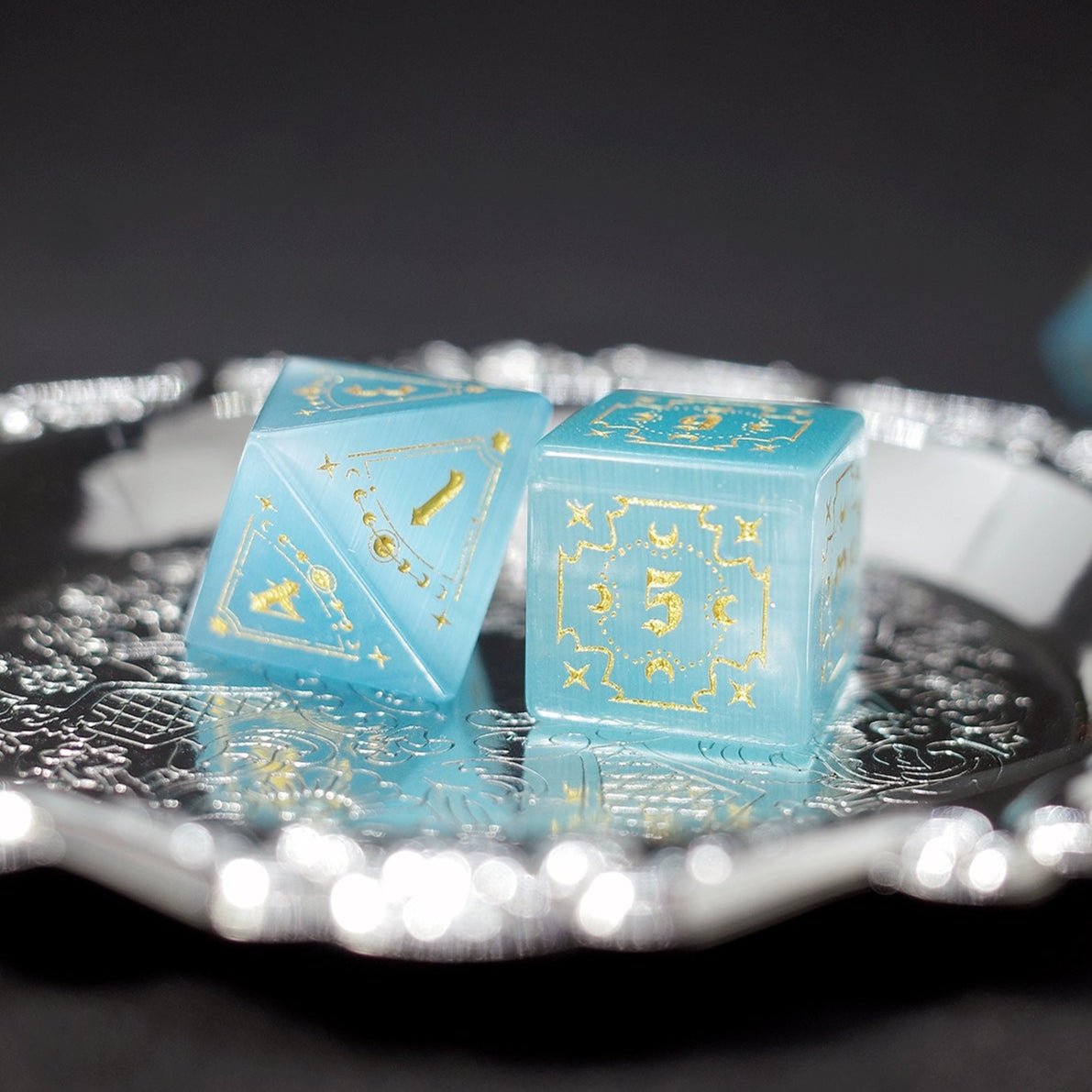 Sky Blue Opal Gem Dice COC Dungeons & Dragons Dnd TRPG Warhammer - Masters Dice