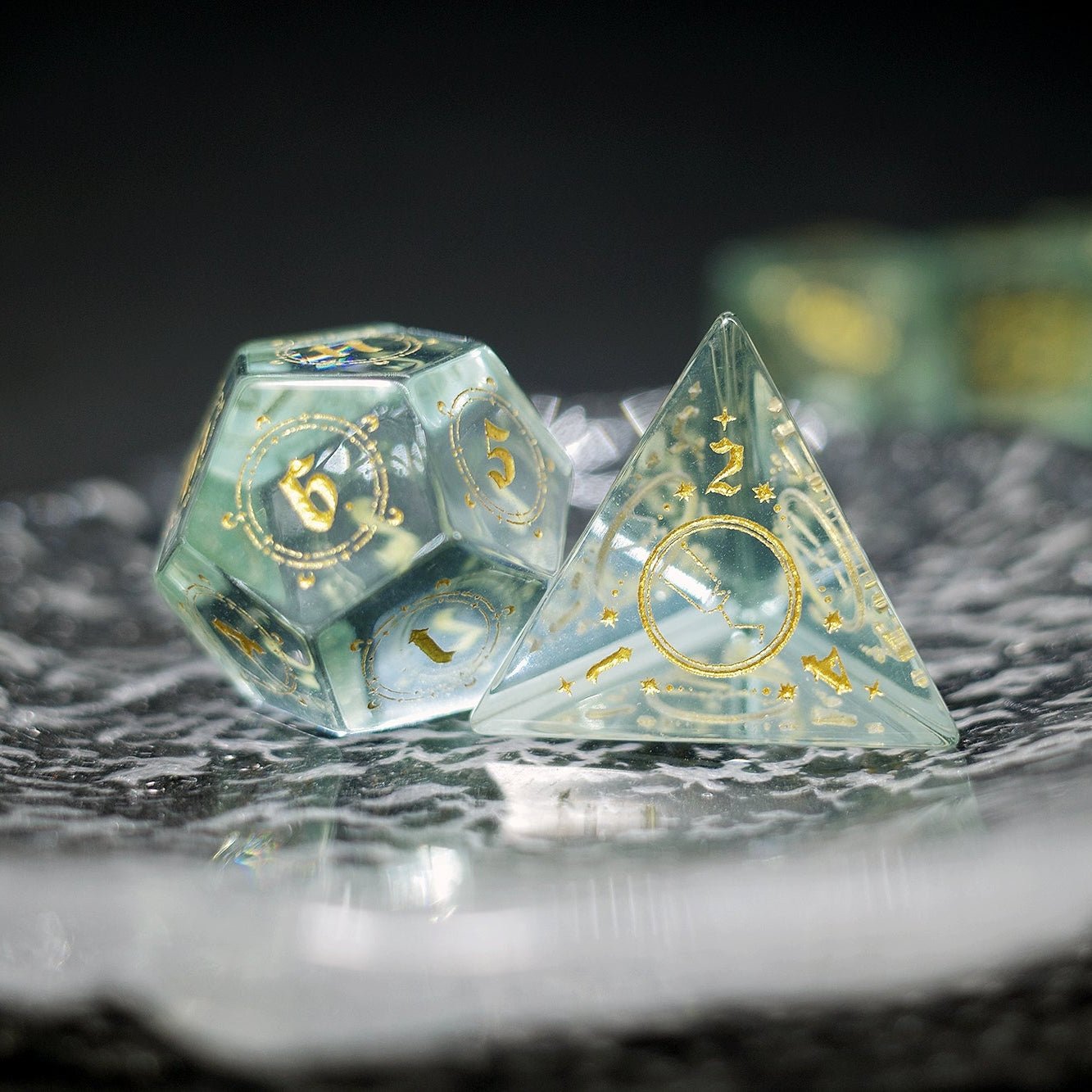 Light Green Zircon Gem Dice COC Dragons And Dungeons Dnd TRPG Warhammer Dice - Masters Dice