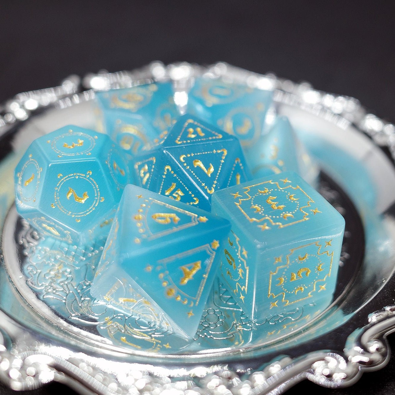 Sky Blue Opal Gem Dice COC Dungeons & Dragons Dnd TRPG Warhammer - Masters Dice
