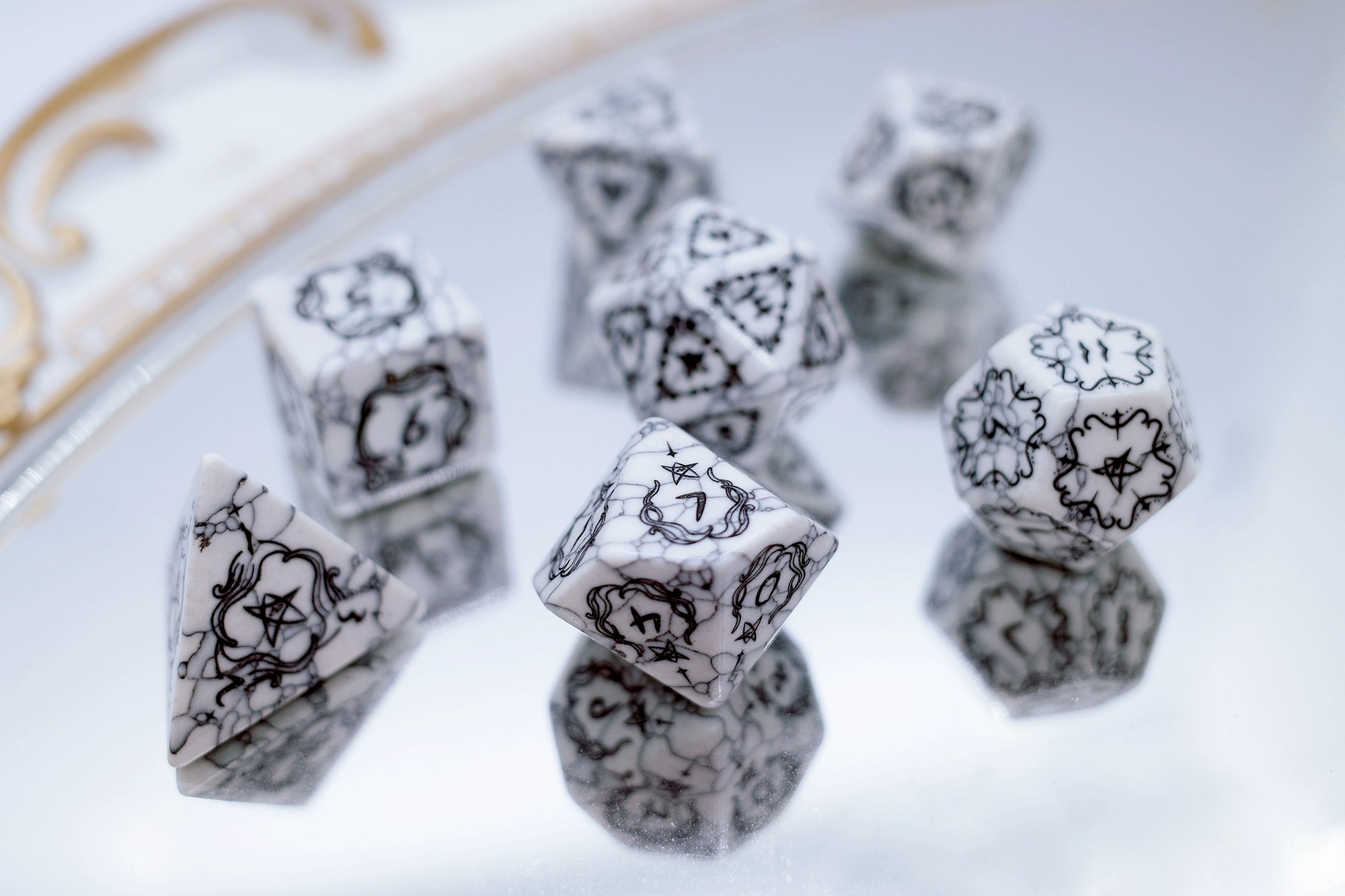 Old Print Turquoise Dice Synthetic Gemstone COC Dungeons And Dragons Dnd Warhammer Dice - Masters Dice