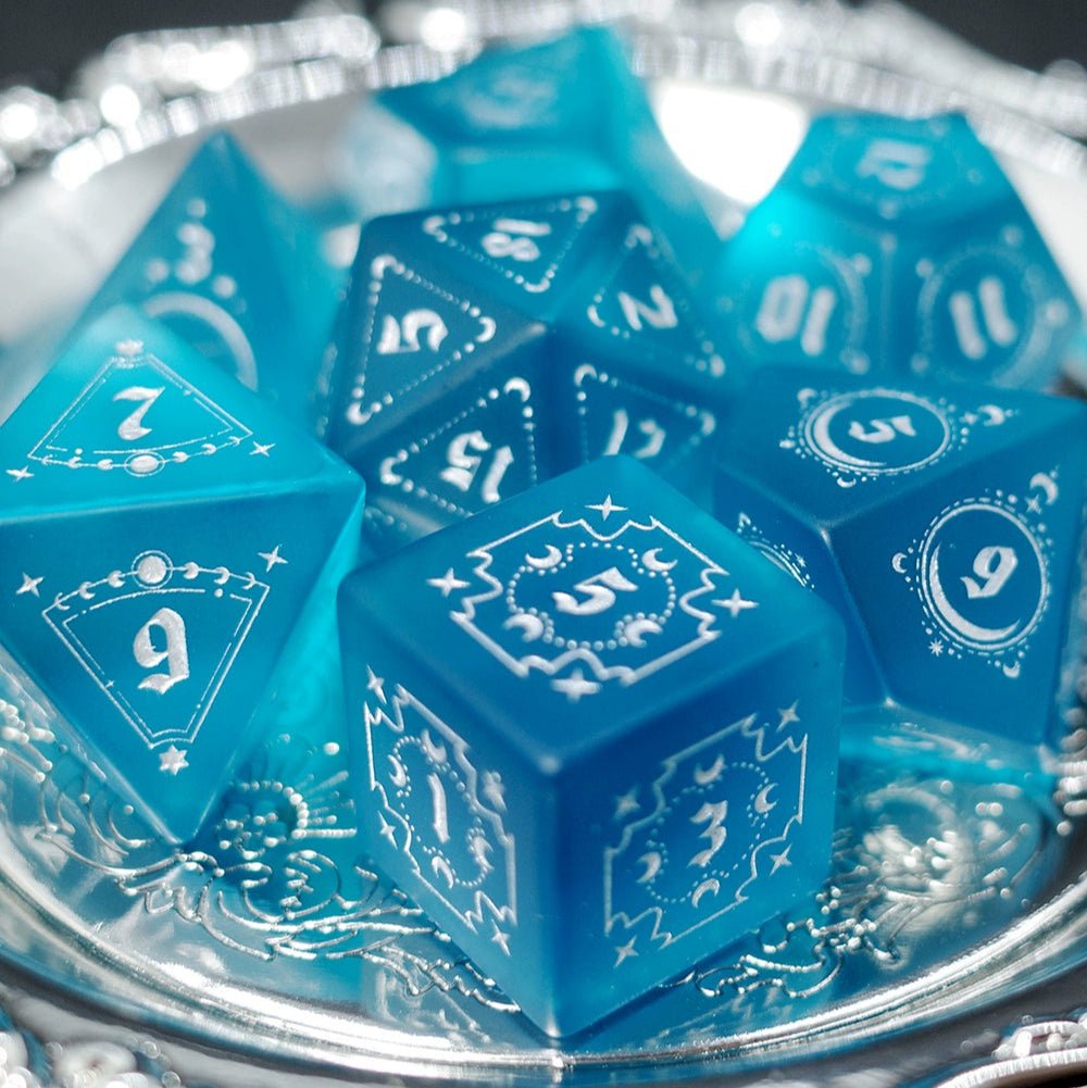Frosted Blue Zircon Gem Dice COC Dungeons And Dragons Dnd Sea Blue TRPG - Masters Dice