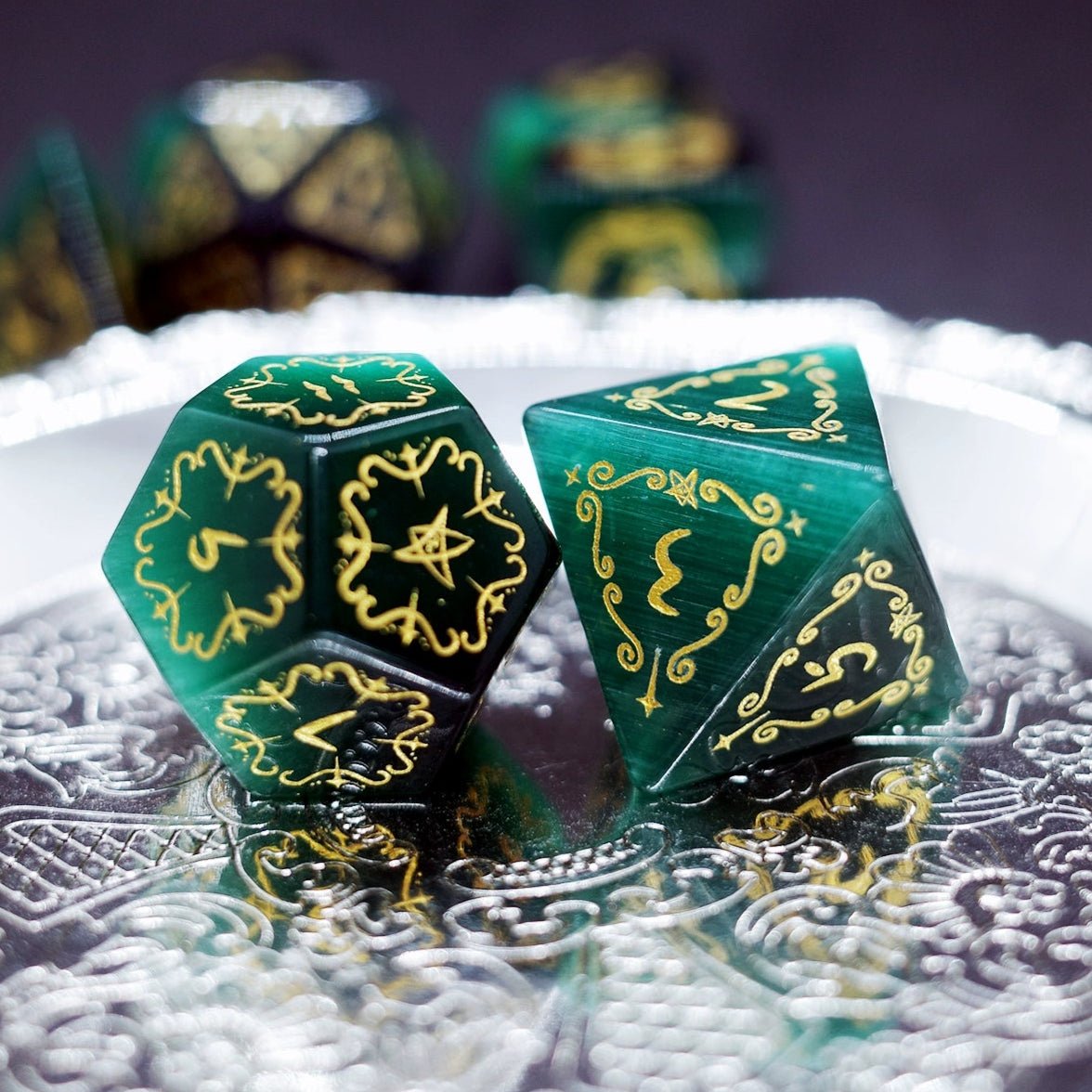 Dark Green Opal Dice Old Seals COC Dungeons & Dragons Dnd Warhammer TRPG Cthulhu - Masters Dice