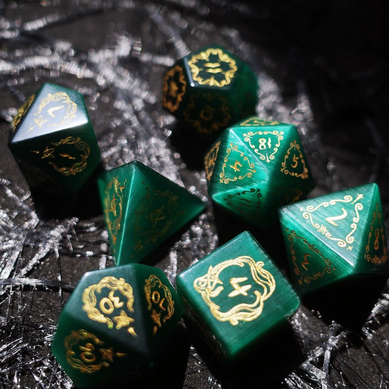 Dark Green Opal Dice Old Seals COC Dungeons & Dragons Dnd Warhammer TRPG Cthulhu - Masters Dice