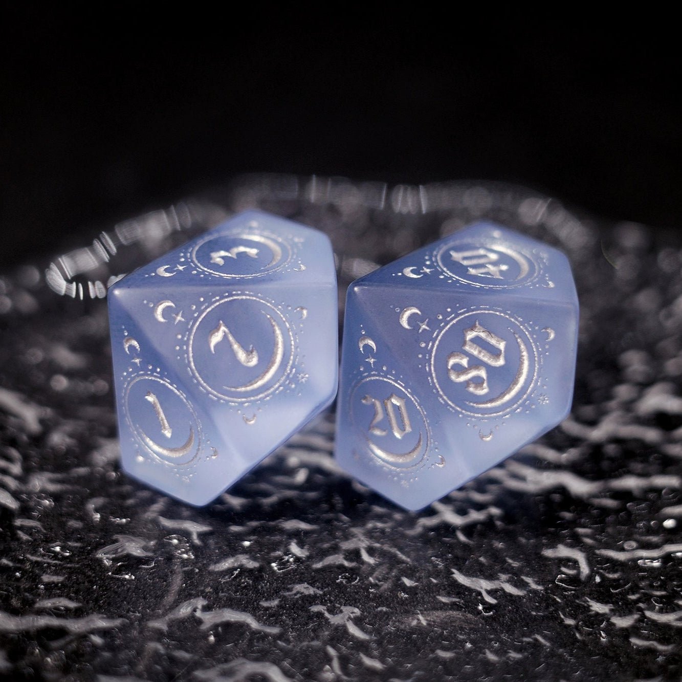 Starmoon Brilliance Scrub Purple Zircon Jewel Dice COC Dungeons & Dragons Dnd TRPG - Masters Dice