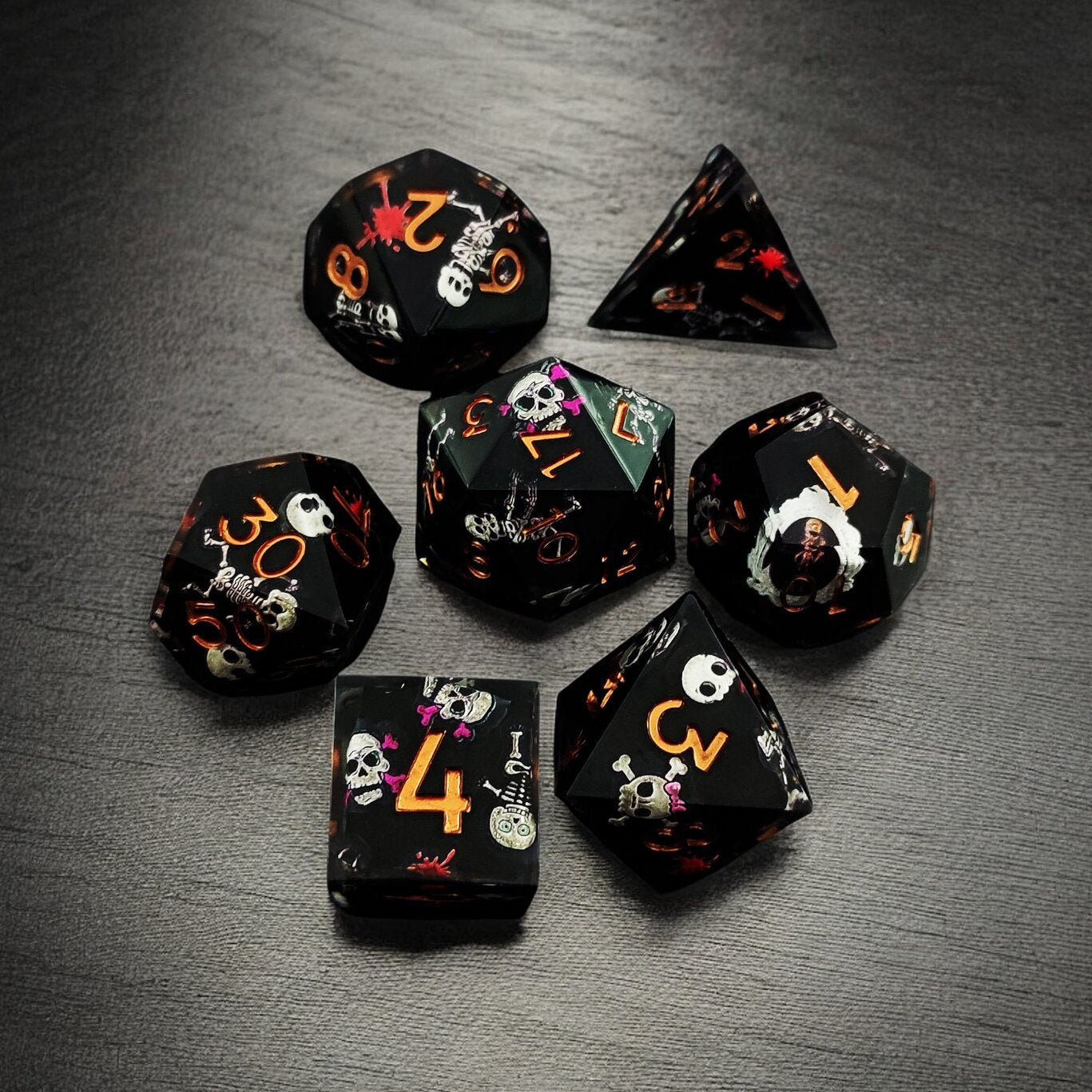 Black Gold Phantom Flame Resin Dnd D&d Dice Set - Masters Dice