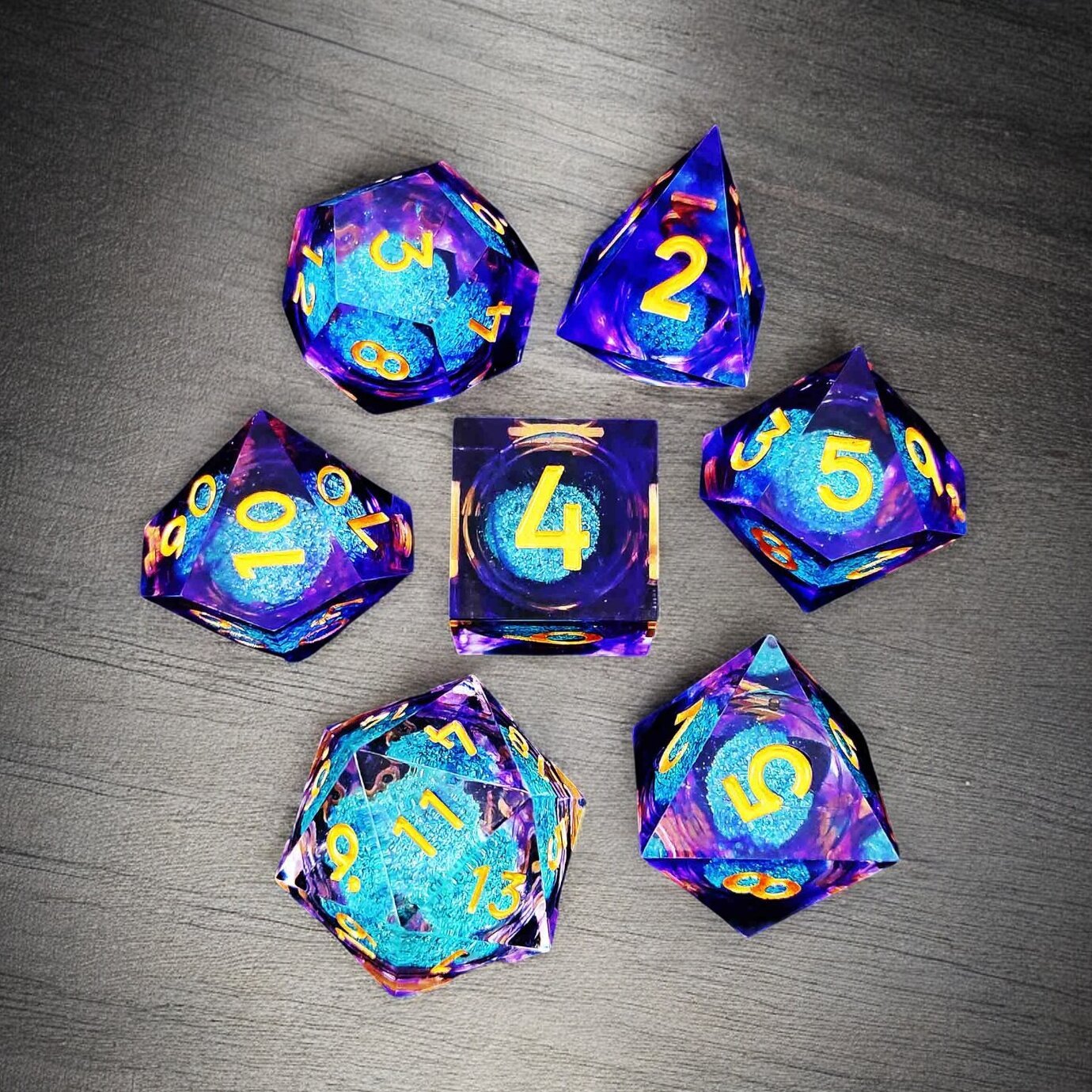 Blue Purple Gradient Nebula Twilight Liquid Core Resin Dnd D&d Dice Set - Masters Dice