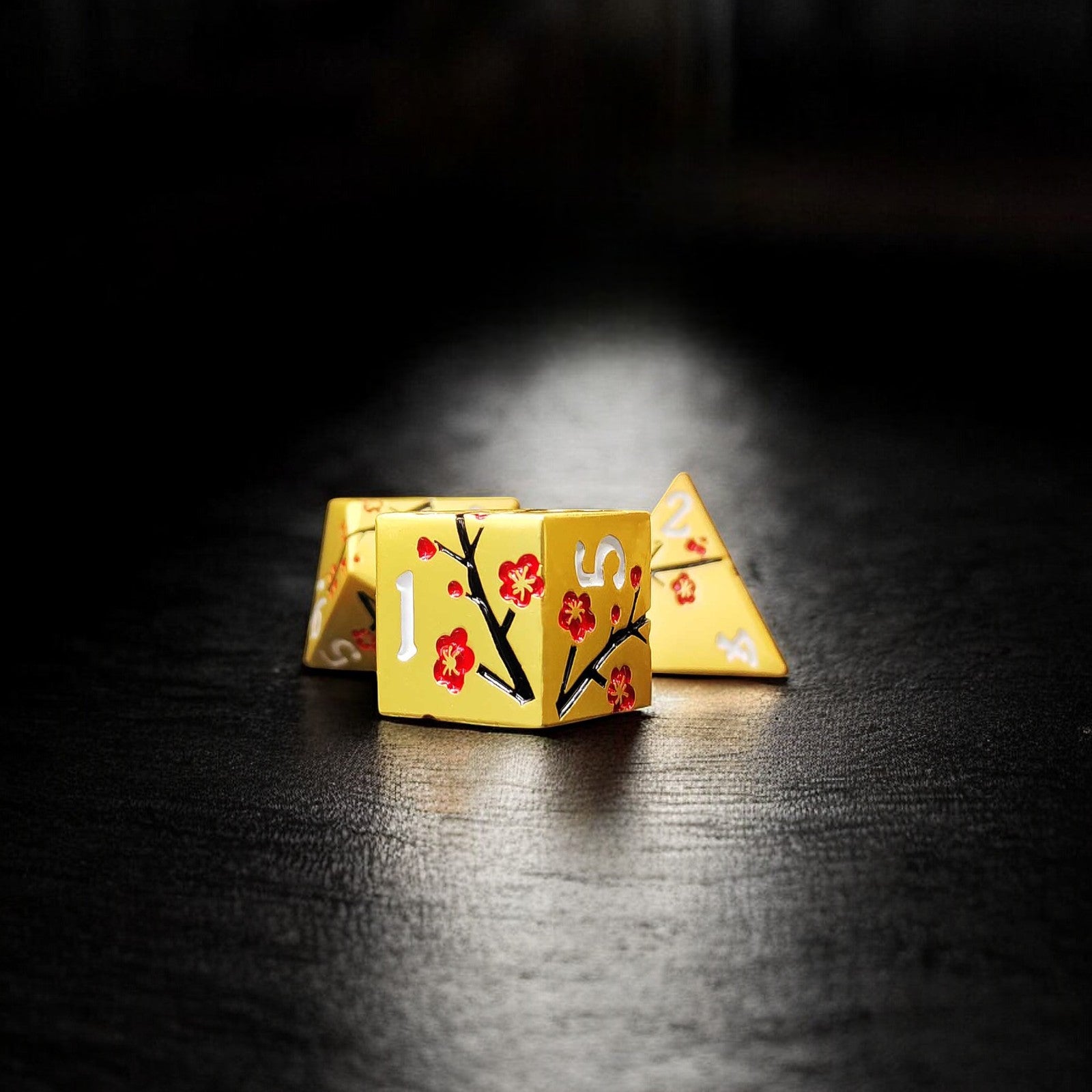 Golden Metal Plum Blossom Dnd D&d Dice Set - Masters Dice