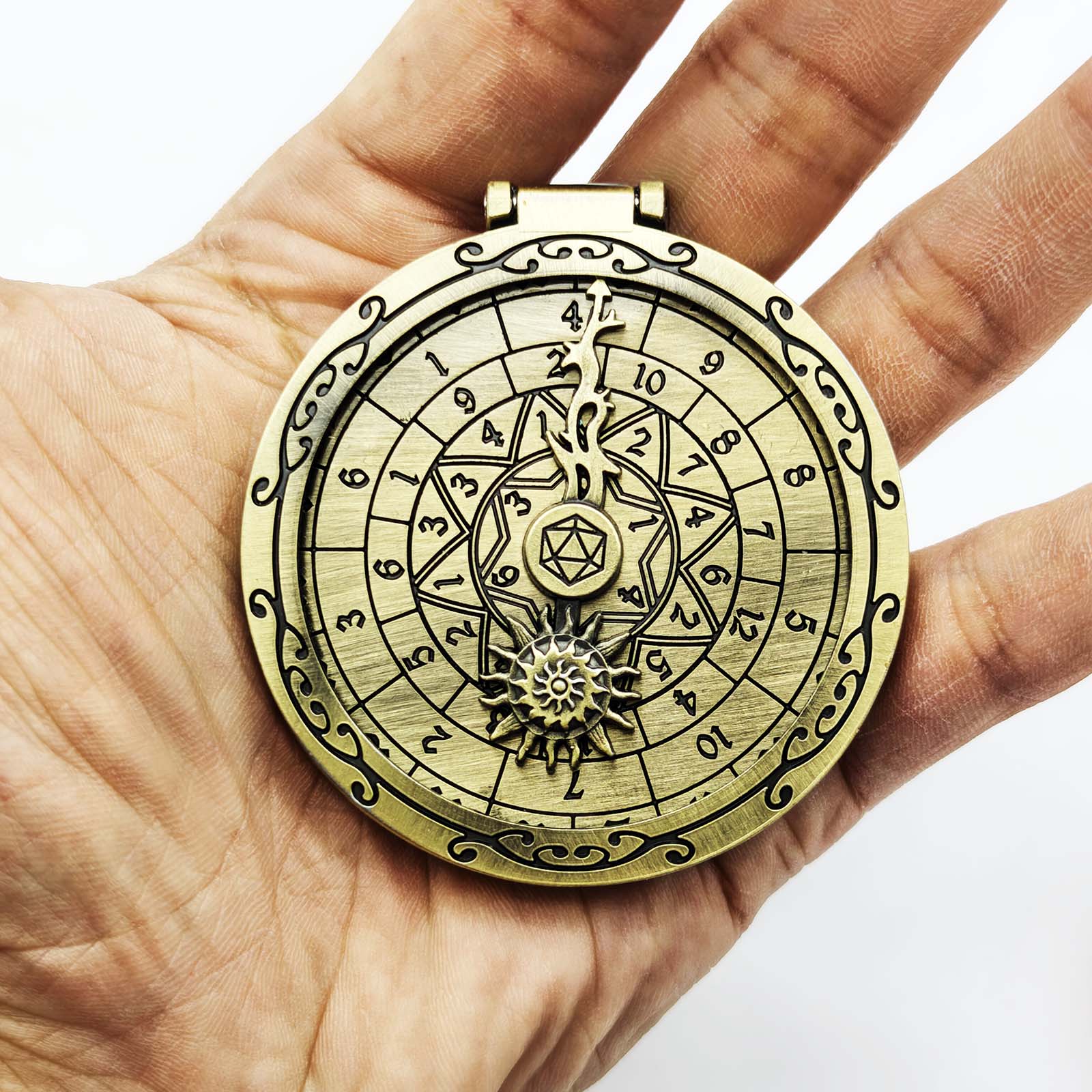 Masters Dice Nexus 001 Antique Bronze
