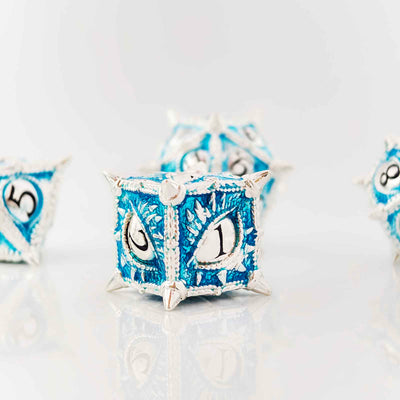 Dragon Eye Draconic Relic Metal Dnd D&d Dice Set - Silver Blue