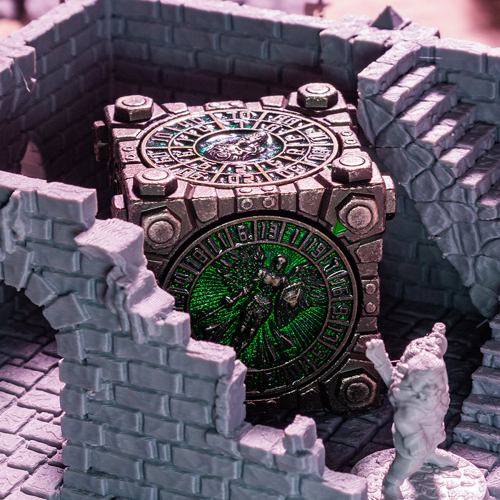 Masters Dice Relic #003 – Hell & Halo | 7 -in-1 Spinner Metal Dice