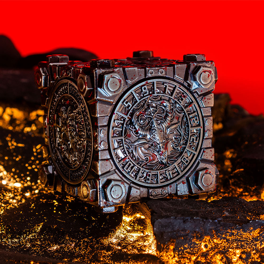 Masters Dice Relic #003 – Hell & Halo | 7 -in-1 Spinner Metal Dice